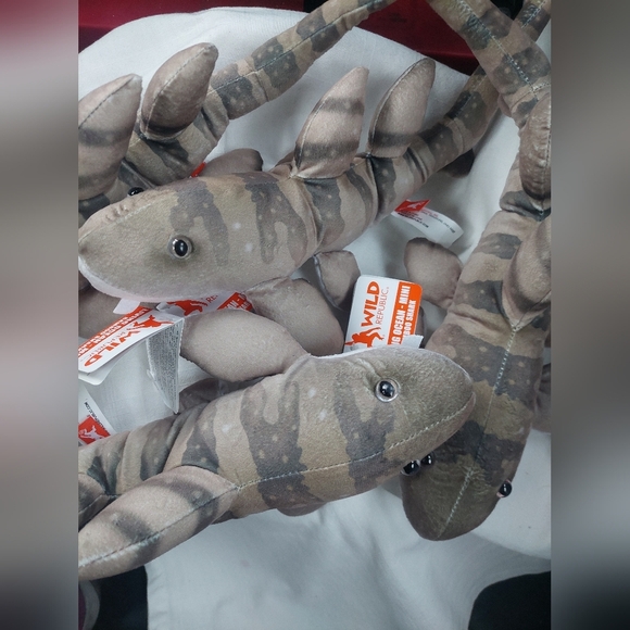 New With Tags WILD REPUBLIC  Shark Plush Toy Stuffed Animal Lot Of 4 - Picture 1 of 6